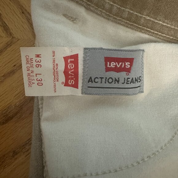 Vintage Levis Action Jeans Bootcut Cotton Blend Red Tab 5 Pocket Sz 36 x 30 - Picture 2 of 10